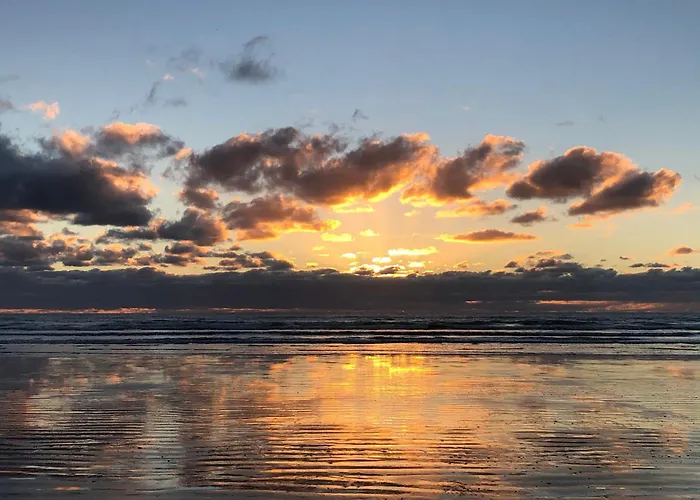The Beachsider - Te Horo Beach Holiday Home