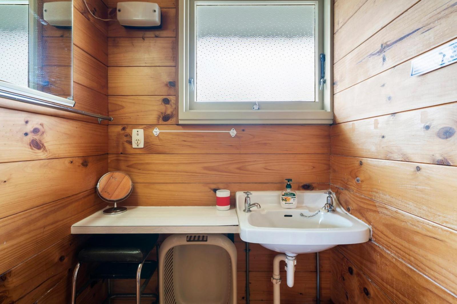 The Beachsider - Holiday home *